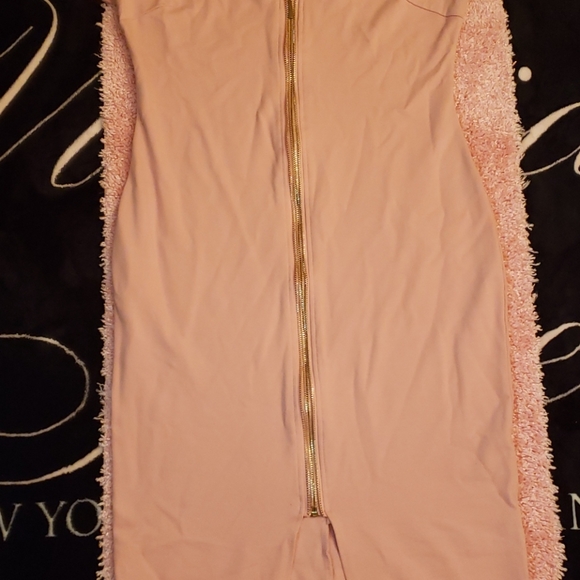 Pink off the shoulder dress - Picture 2 of 2